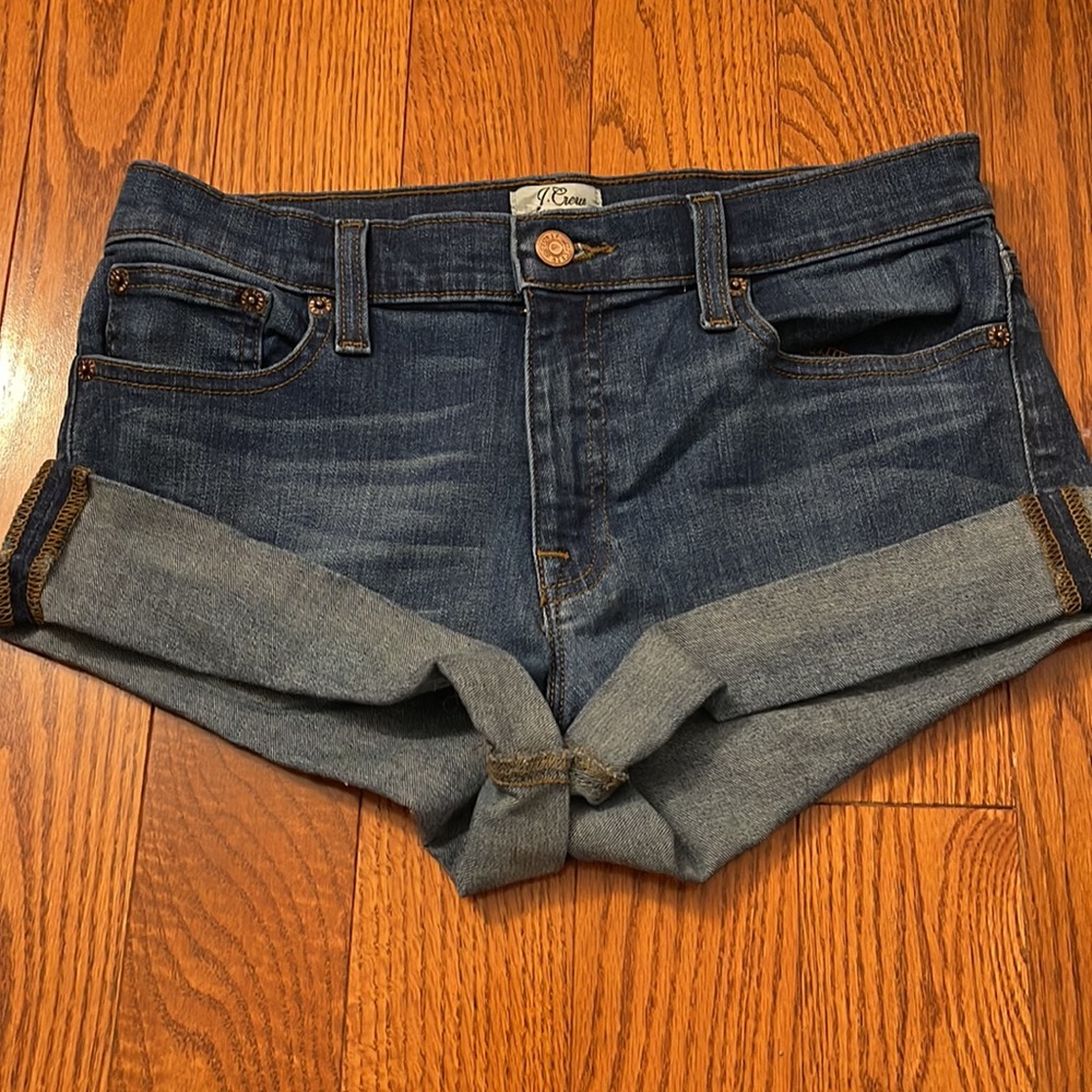 NWOT J. Crew denim shorts in Merrill wash size 27